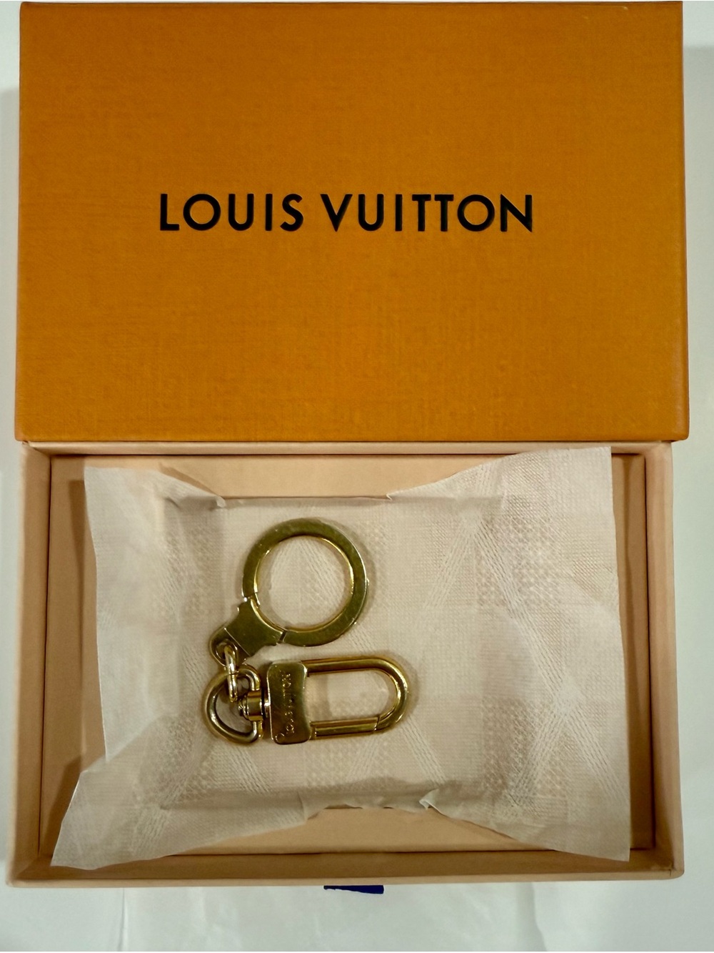 Louis Vuitton Gold Key Ring and Clasp Set